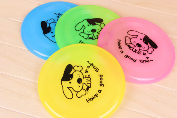 Silicone Flying Disc for Dogs & Cats – Durable Chew-Resistant Interactive Toy