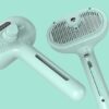 fd6f8bd6-52a3-481c-8c0f-d98acccc28e2.jpg Self-Cleaning Pet Grooming Comb – Hair Remover Brush with Built-In Mist Humidifier